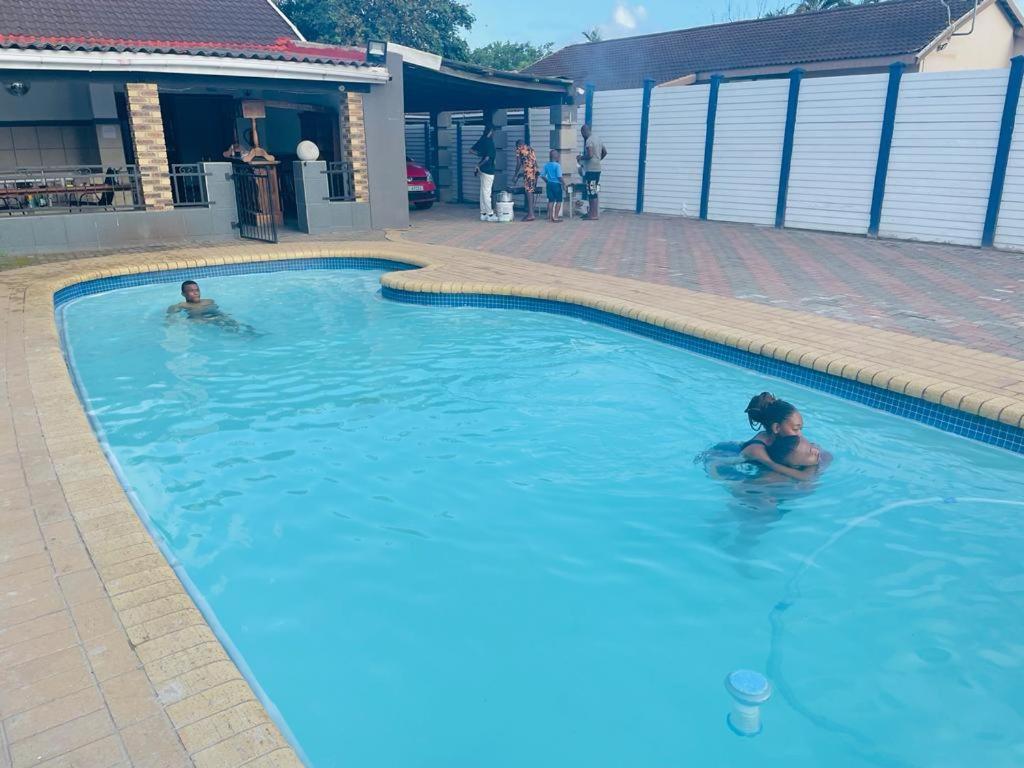 Jnc Lodge Richards Bay Dış mekan fotoğraf